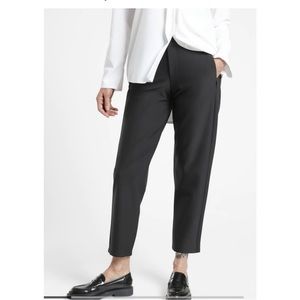 Athleta Stellar Skinny Trouser size 8